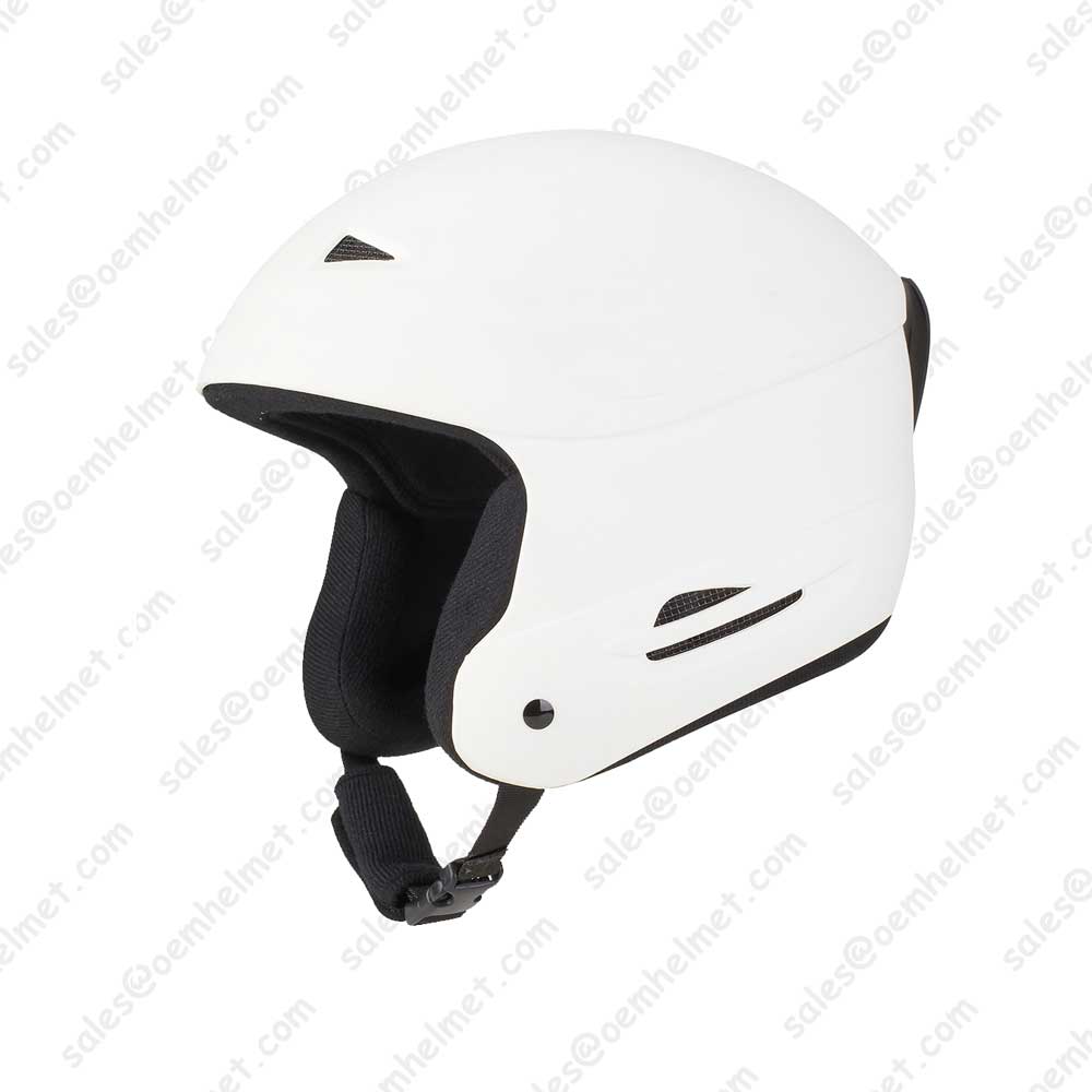 Производство горнолыжных шлемов для B2B: передовые технологии, индивидуализация и контроль качества от Pok Tyrone Ltd